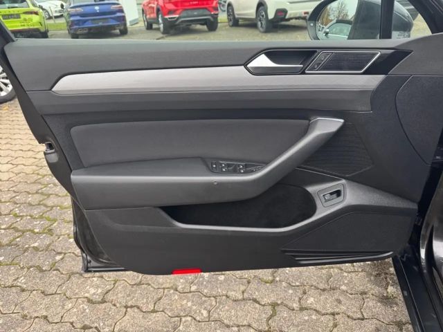 Volkswagen Passat 2.0 TDI Business DSG Variant