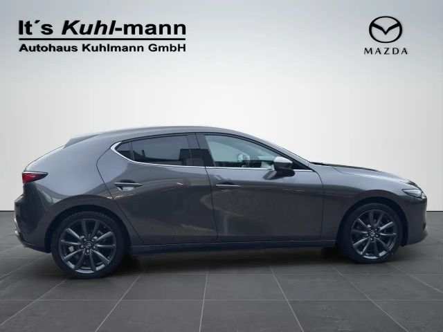 Mazda 3 2.5L SkyActiv e-Skyactiv