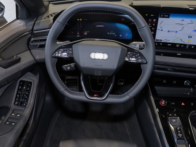 Audi A6 Avant Quattro S-Tronic