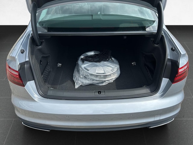 Audi A4 30 TDI S-Tronic Sedan