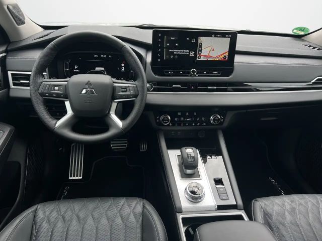 Mitsubishi Outlander 4WD PHEV