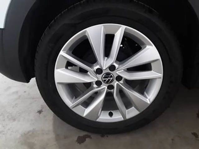 Volkswagen T-Cross 1.0 TSI