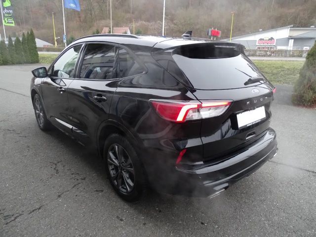 Ford Kuga Plug in Hybrid ST Line X
