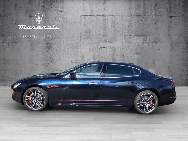 Maserati Quattroporte Modena