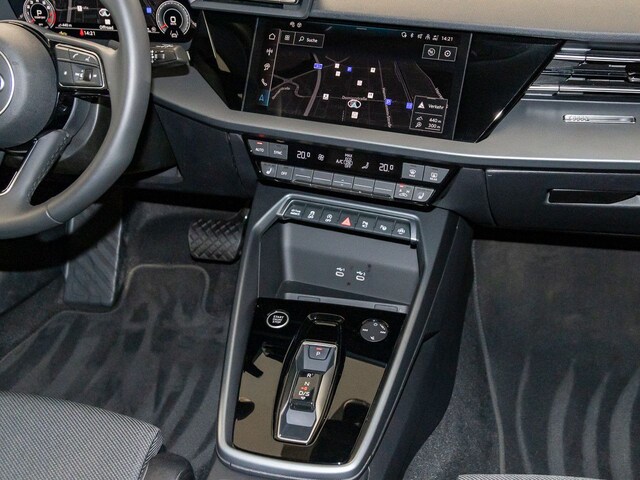 Audi A3 35 TFSI S-Line S-Tronic Sportback