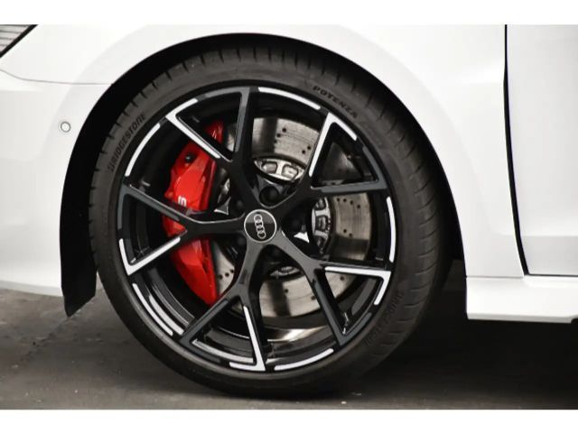 Audi RS3 Quattro S-Tronic Sedan