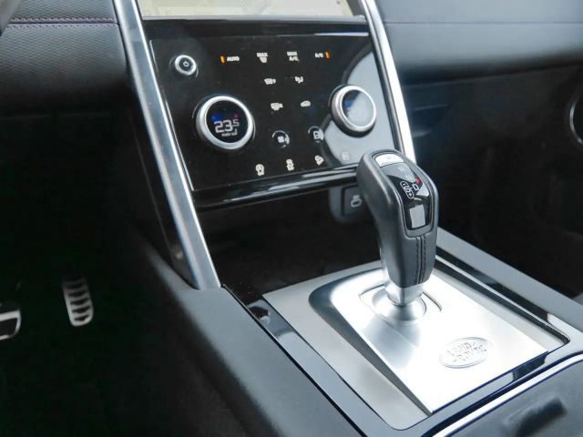 Land Rover Discovery Sport P300e