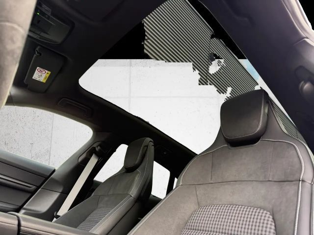 Porsche Taycan 4 Cross Turismo