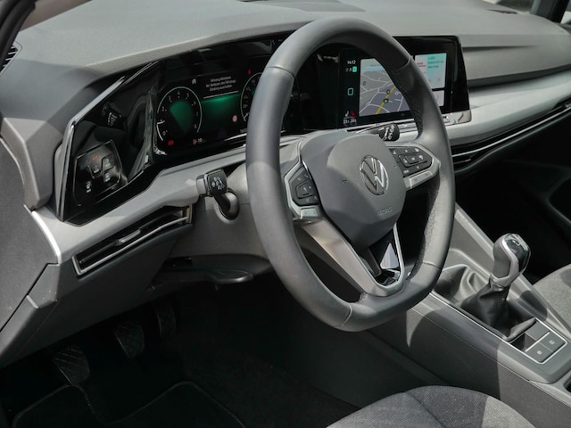 Volkswagen Golf Life Variant