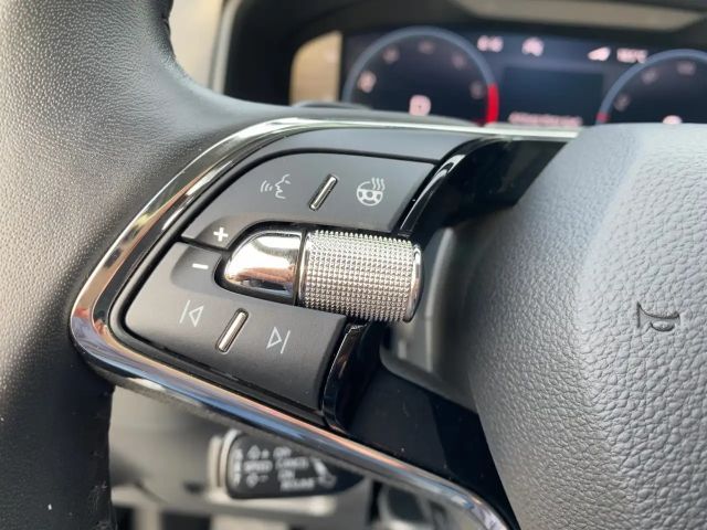 Skoda Karoq Style Style