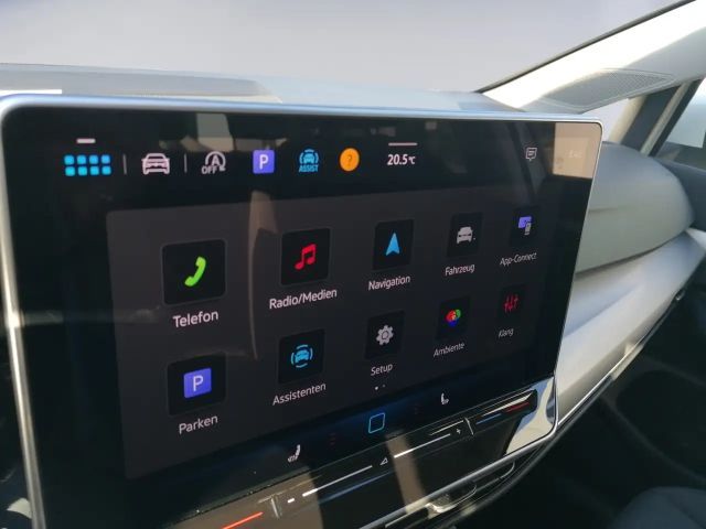 Volkswagen Golf 1.5 TSI Golf VIII Life