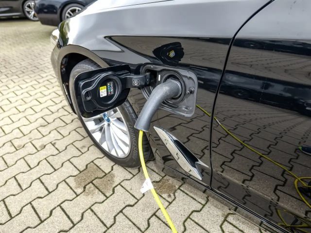 BMW 530 530e Luxury Line