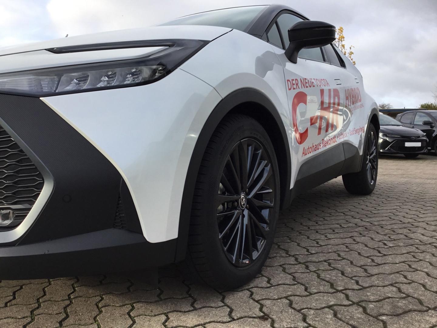 Toyota C-HR Hybride Team D