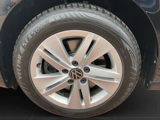 Volkswagen Golf 2.0 TDI DSG Variant