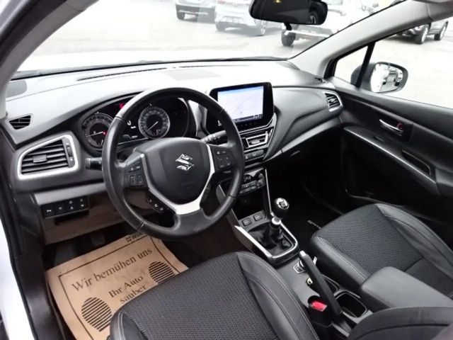 Suzuki S-Cross AllGrip Flash Hybrid