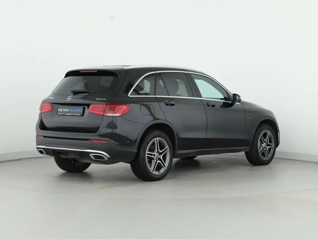 Mercedes-Benz GLC 300 4MATIC AMG Line