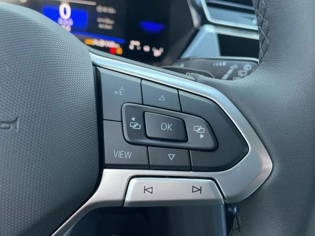 Volkswagen Touran DSG R-Line