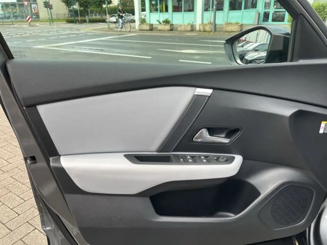 Citroën C4 Hybrid Max