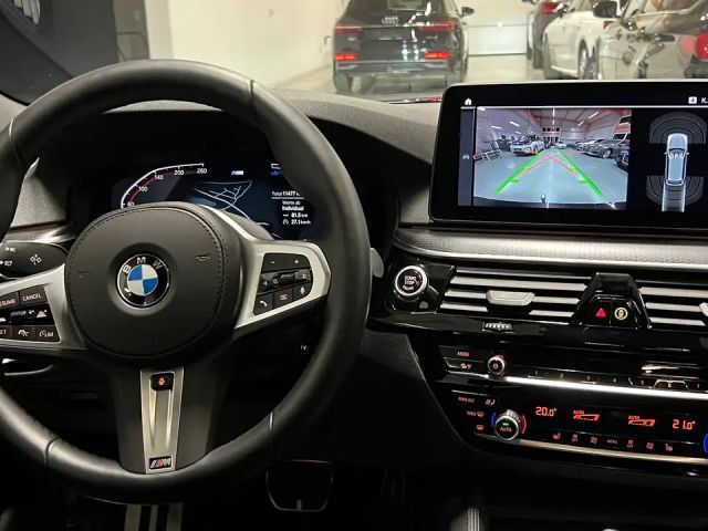 BMW 520 520d M-Sport xDrive