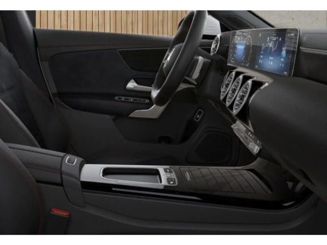 Mercedes-Benz CLA 200 AMG Line Shooting Brake