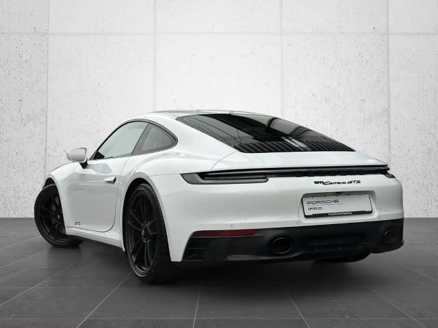 Porsche 992 Carrera Coupé GTS