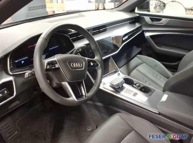 Audi A6 45 TFSI Avant Quattro S-Tronic