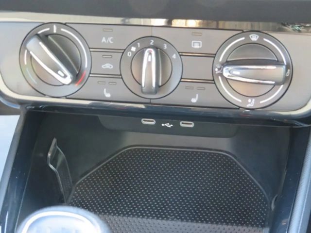 Skoda Fabia 1.0 TSI Selection