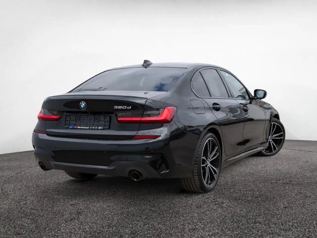 BMW 320 320d M-Sport Sedan