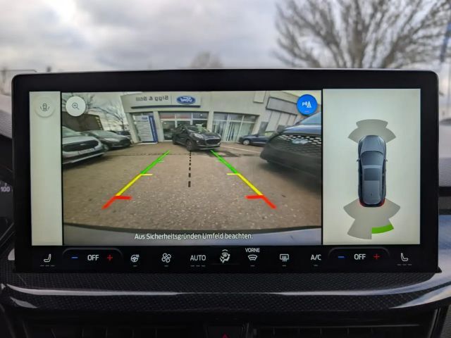 Ford Focus ST Line Wagon