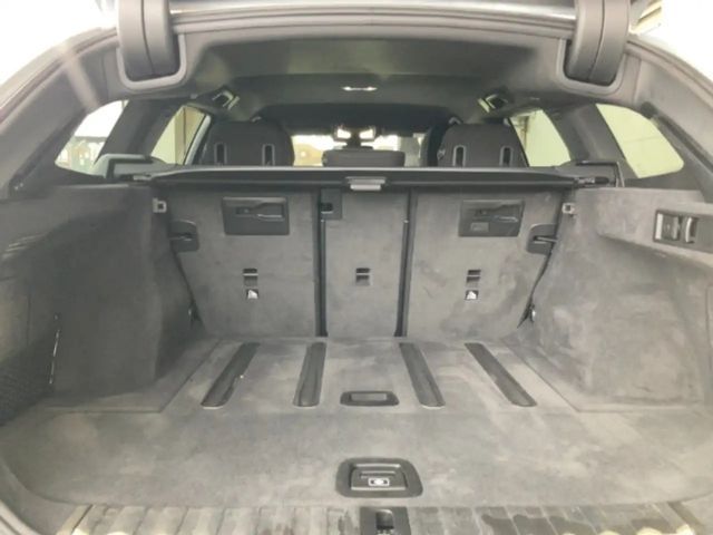 BMW 320 320d M-Sport Touring