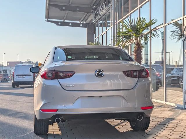 Mazda 3 Exclusive-line