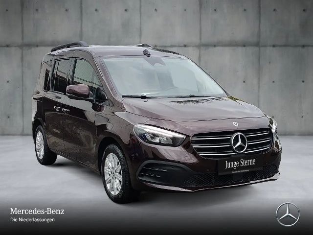 Mercedes-Benz T 180 T 180 d Klimaautom+AHK+Navi+MBUX+ParkP+PTS+Kamera