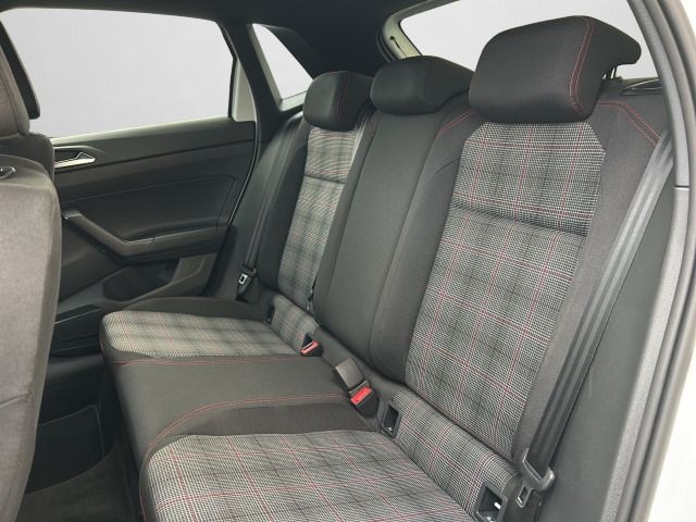 Volkswagen Polo 2.0 TSI DSG GTI