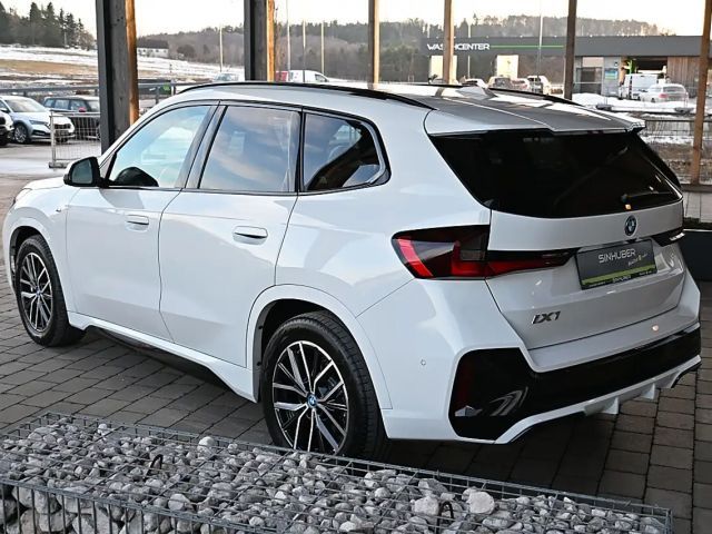 BMW iX1 xDrive30
