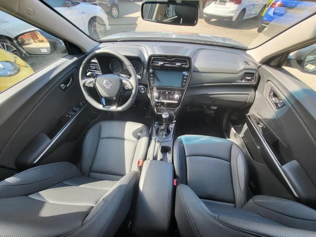 SsangYong Tivoli 1.5 T-GDI BLACKLINE+KAMERA+NAVI+ALLWETTER