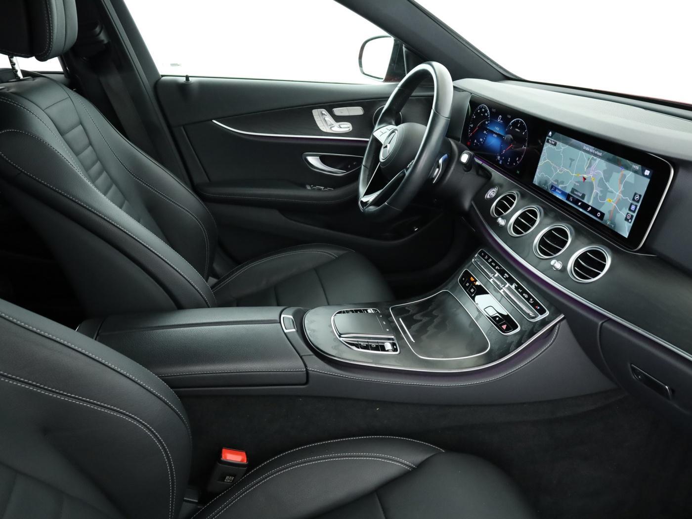 Mercedes-Benz E 400 4MATIC AMG Line E 400 d Estate