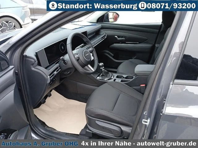 Hyundai Tucson Select