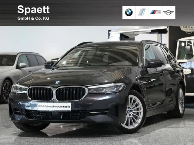 BMW 530 530e Touring