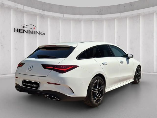 Mercedes-Benz CLA 200 AMG Line