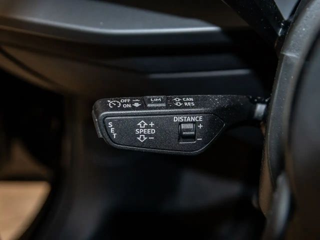 Audi A3 30 TFSI S-Tronic Sedan