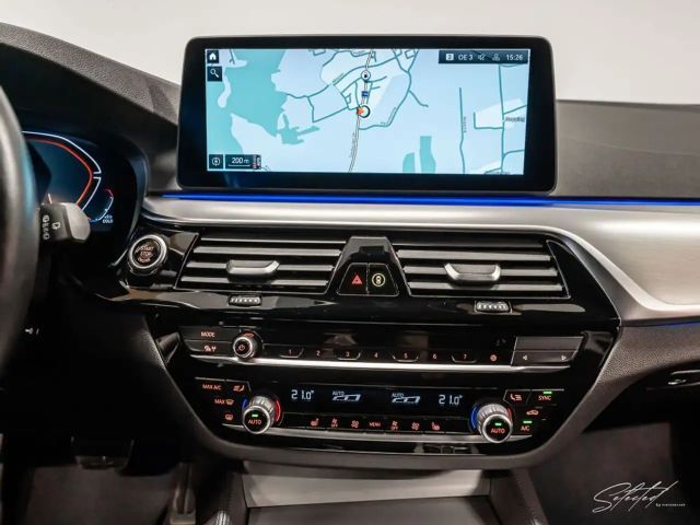 BMW 540 540d M-Sport xDrive