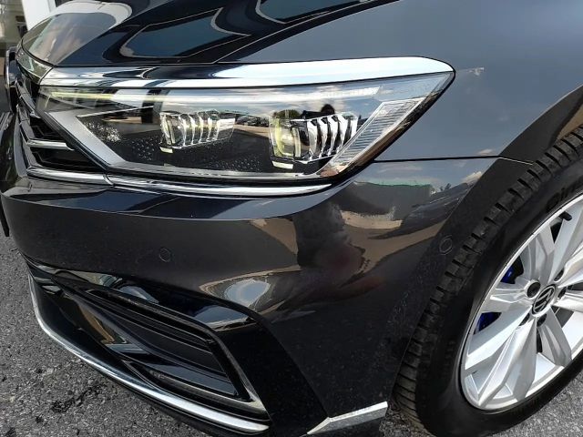 Volkswagen Passat DSG GTE Variant