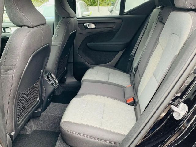 Volvo XC40 B3 B Aut. Navi 360° PILOT BLIS ACC PIXEL