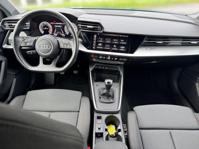 Audi A3 30 TDI S-Line Sportback