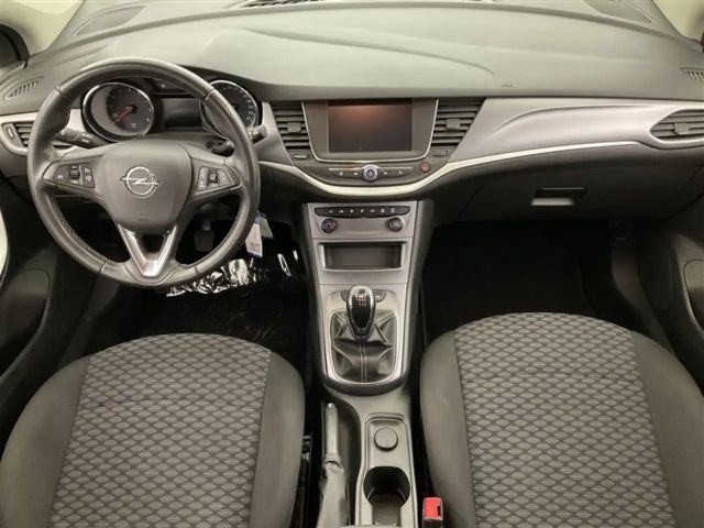 Opel Astra 1.2 Turbo Edition Turbo