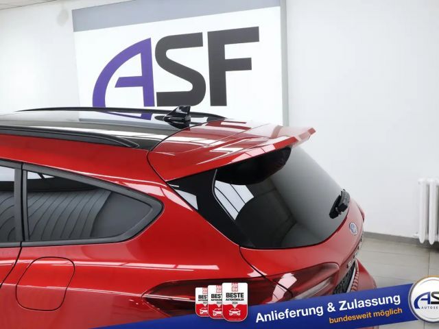 Ford Focus ST Line Wagon