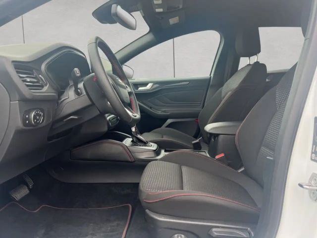 Ford Focus ST Line Wagon