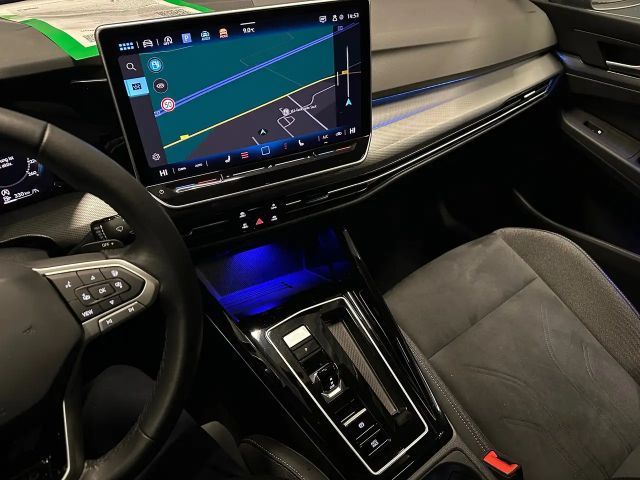 Volkswagen Golf 1.5 eTSI DSG