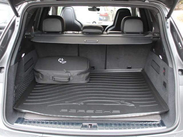 Porsche Cayenne E-Hybrid Turbo