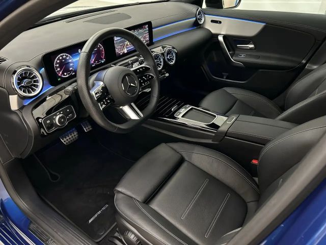 Mercedes-Benz A 200 AMG Line Hatchback